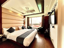 Hotel Roshie Mall Road Mussoorie