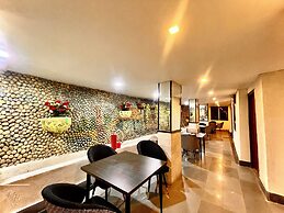 Hotel Roshie Mall Road Mussoorie