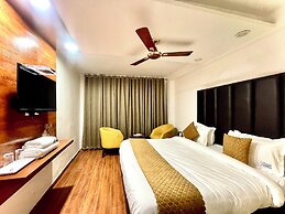 Hotel Roshie Mall Road Mussoorie