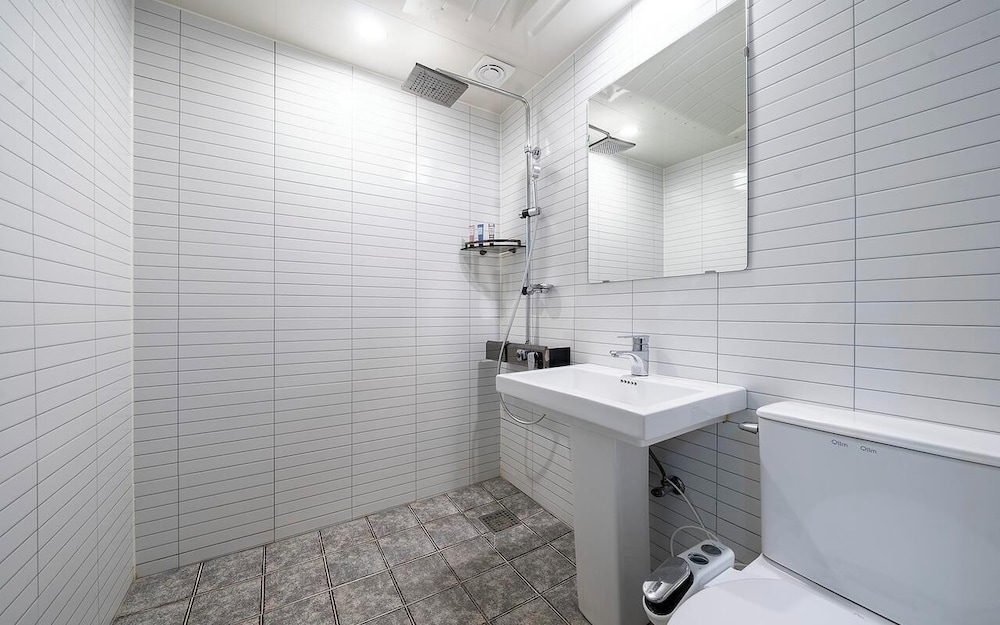 Songdo Yam Hotel