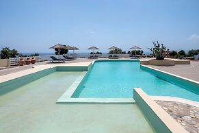 Mantilada Villa With Private Pool by the Sea