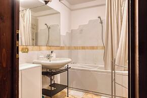 Inviting flat near the city centre
