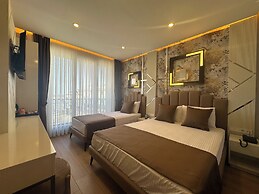 Fourpoints Airport Hotel