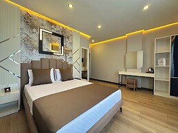 Fourpoints Airport Hotel