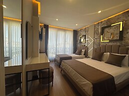 Fourpoints Airport Hotel