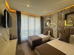 Fourpoints Airport Hotel