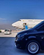 Fourpoints Airport Hotel