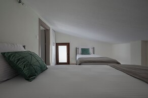 White Pearl Suites Halkidiki