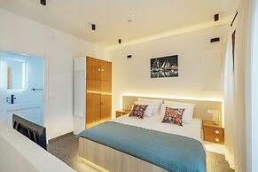 Hotel Subra Atrium