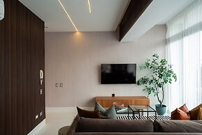 Shalom Residences By YellowKey