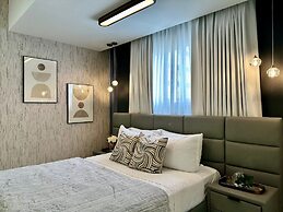Shalom Residences By YellowKey