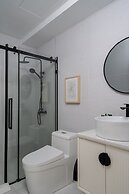 Shalom Residences By YellowKey