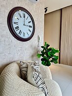Shalom Residences By YellowKey