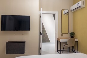 Shalom Residences By YellowKey