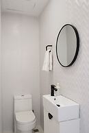 Shalom Residences By YellowKey