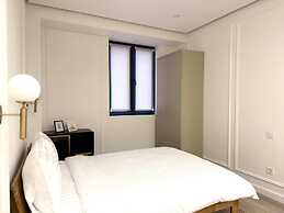 Luxury 2BR apartment in the center
