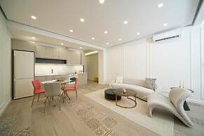 Luxury 2BR apartment in the center