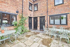Host Stay Granary Barn