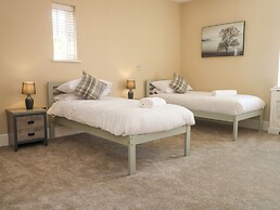 Meadow Manor And Spa