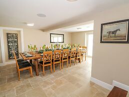 Meadow Manor And Spa