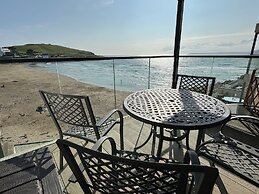 12 Burgh Island Causeway