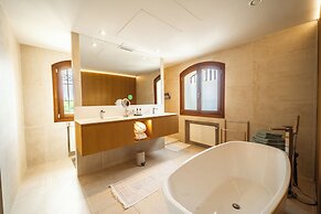 CASA TESS boutique hotel