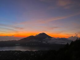 Kintamani Angel