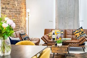 3BR Retro Escape ICC & Darling Harbour