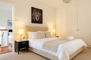 3BR Retro Escape ICC & Darling Harbour