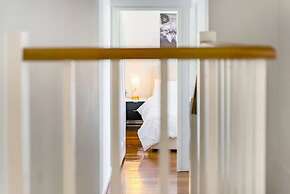 3BR Retro Escape ICC & Darling Harbour