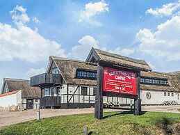 Kalovig Beach Holiday Centre