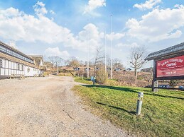 Kalovig Beach Holiday Centre
