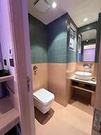 Indie Stays Nesco Goregaon