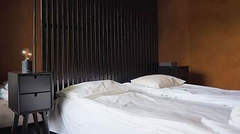 Suite with Sauna & Jacuzzi in Kamppi