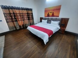 Geetatri Luxury Homestay