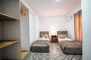 KURTI Hotel