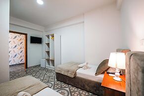 KURTI Hotel
