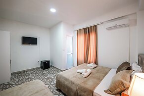 KURTI Hotel
