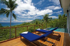 Overthemoon Luxury Pool Villas