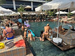 Club Robinhood Hotel