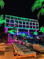 Club Robinhood Hotel