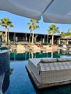 Club Robinhood Hotel