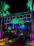 Club Robinhood Hotel