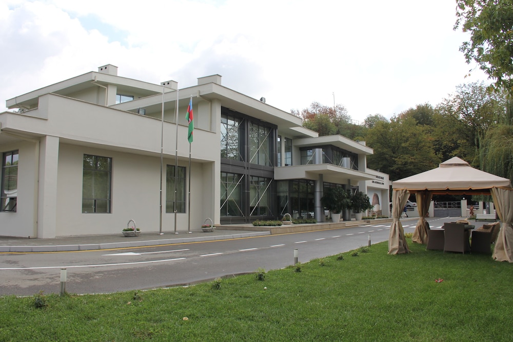 Chukhur Gabala Museum Hotel