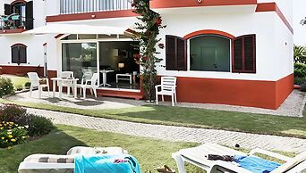 Casa Albardeira at Meia Praia