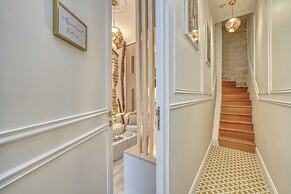 Central Historic Loft by Architect, Near Louvre