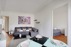 Chic Apartment - 1br/4p - Next to Paris