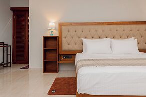 Ivory Resort Dikwella