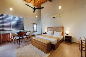 Ivory Resort Dikwella