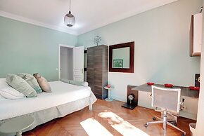 Charming Apartment - 4BR -10p- Madeleine